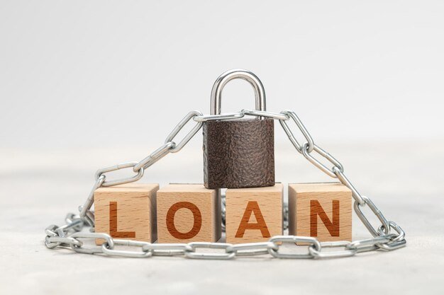 Avoiding Loan Traps: Red Flags To Watch Out For